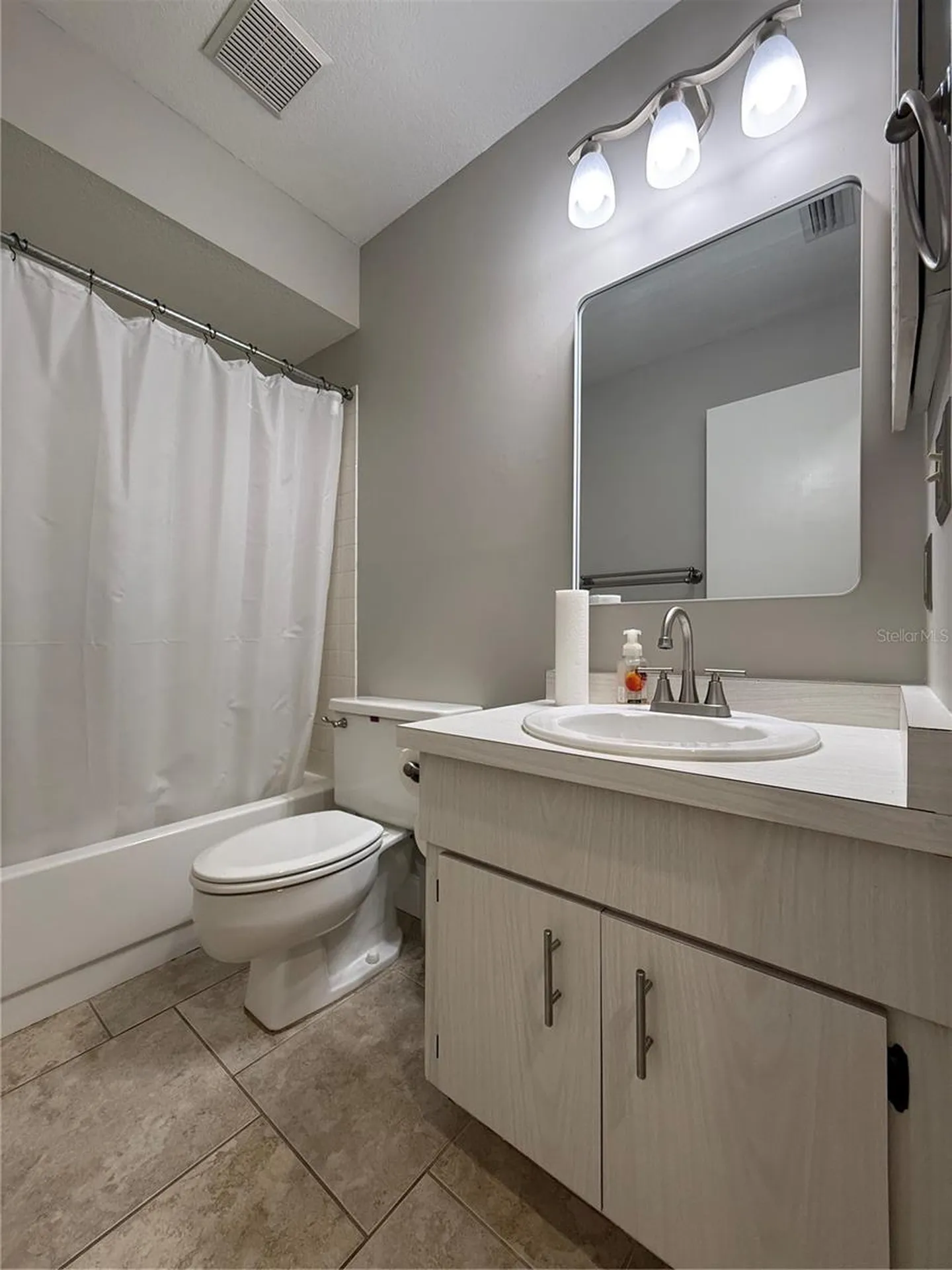 2808 60th Avenue W Bradenton FL 34207