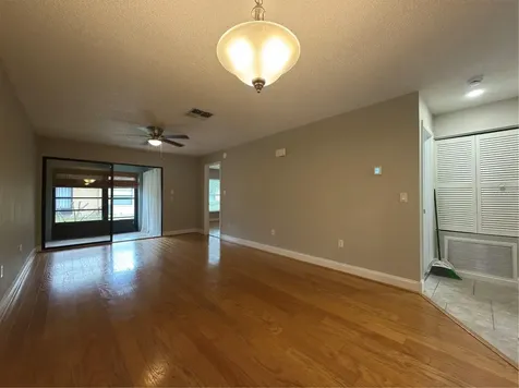 2808 60th Avenue W Bradenton FL 34207