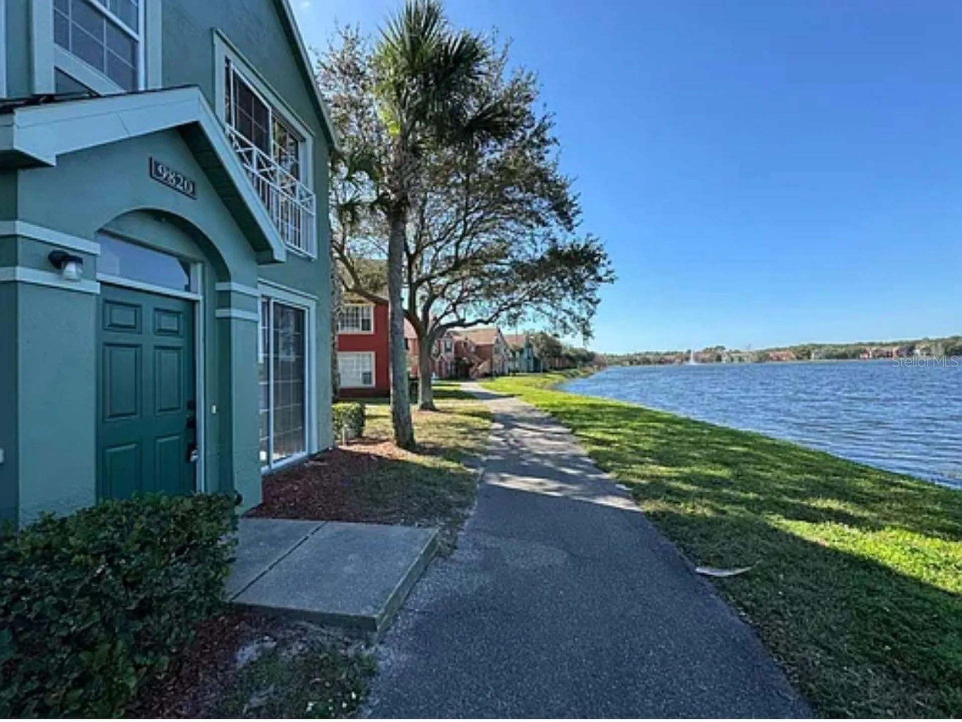 9820 Lake Chase Island Way Tampa FL 33626