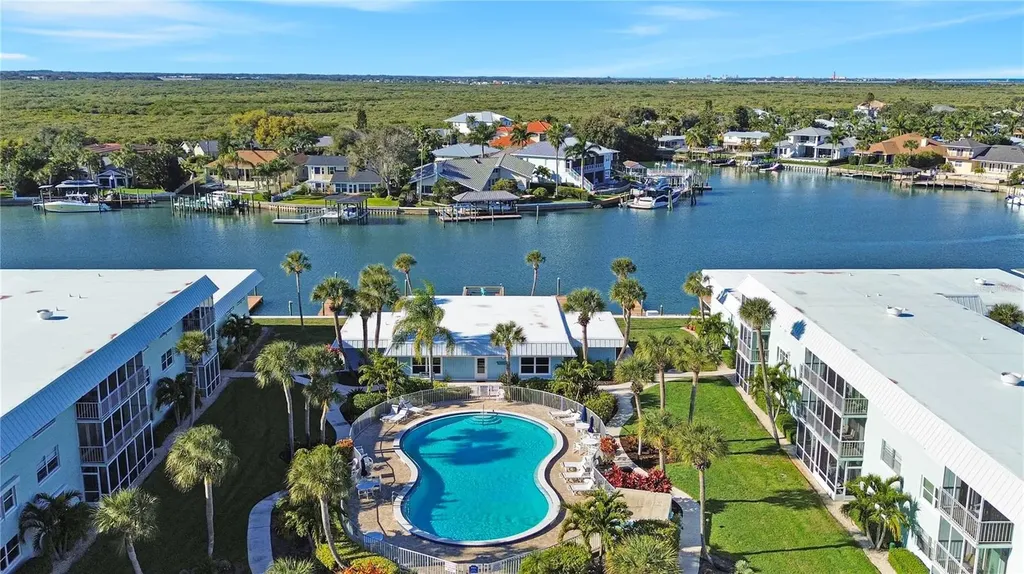 325 N Causeway New Smyrna Beach FL 32169