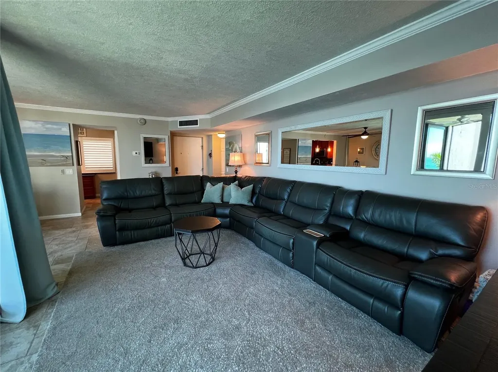 5541 Puerta Del Sol Boulevard S St Petersburg FL 33715