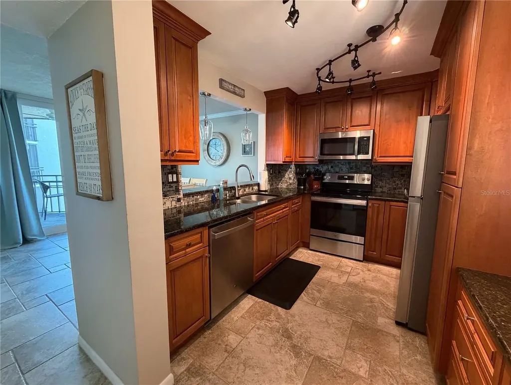 5541 Puerta Del Sol Boulevard S St Petersburg FL 33715
