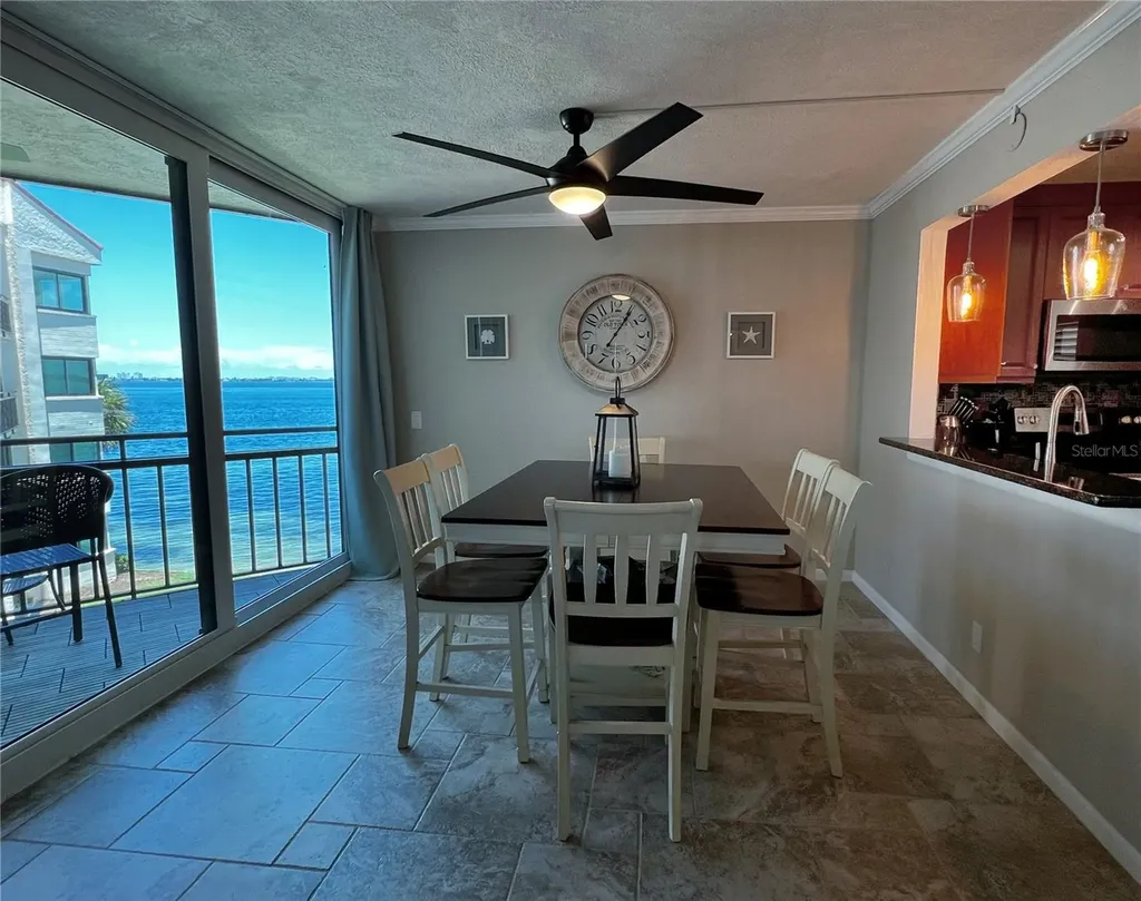 5541 Puerta Del Sol Boulevard S St Petersburg FL 33715