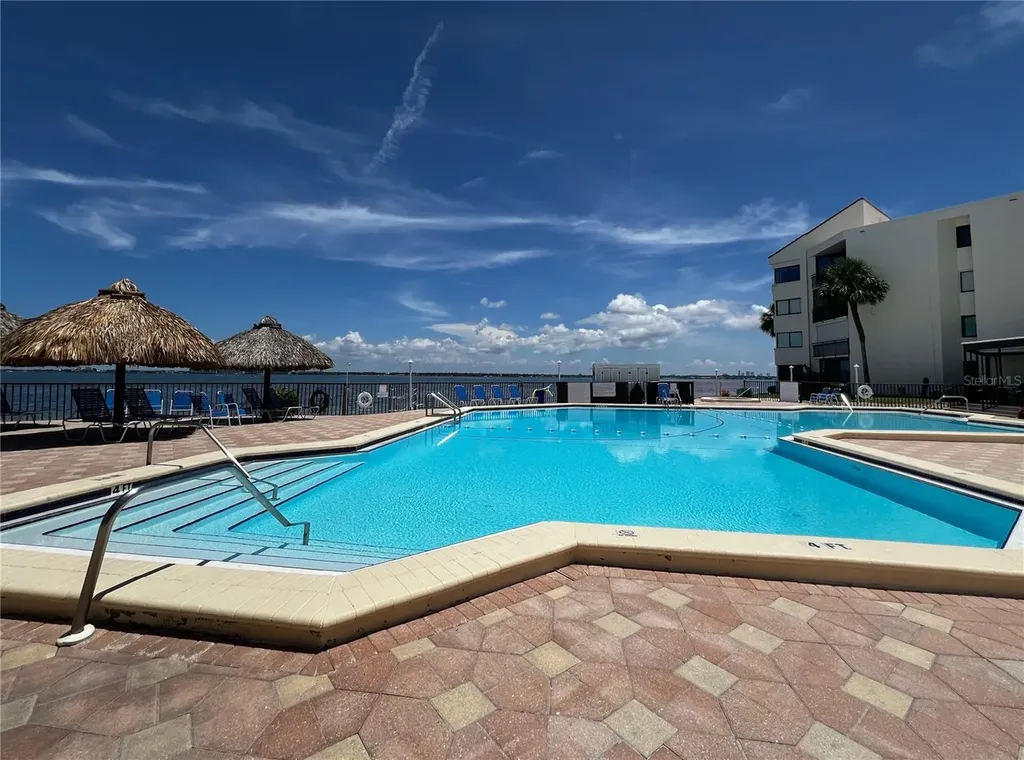 5541 Puerta Del Sol Boulevard S St Petersburg FL 33715