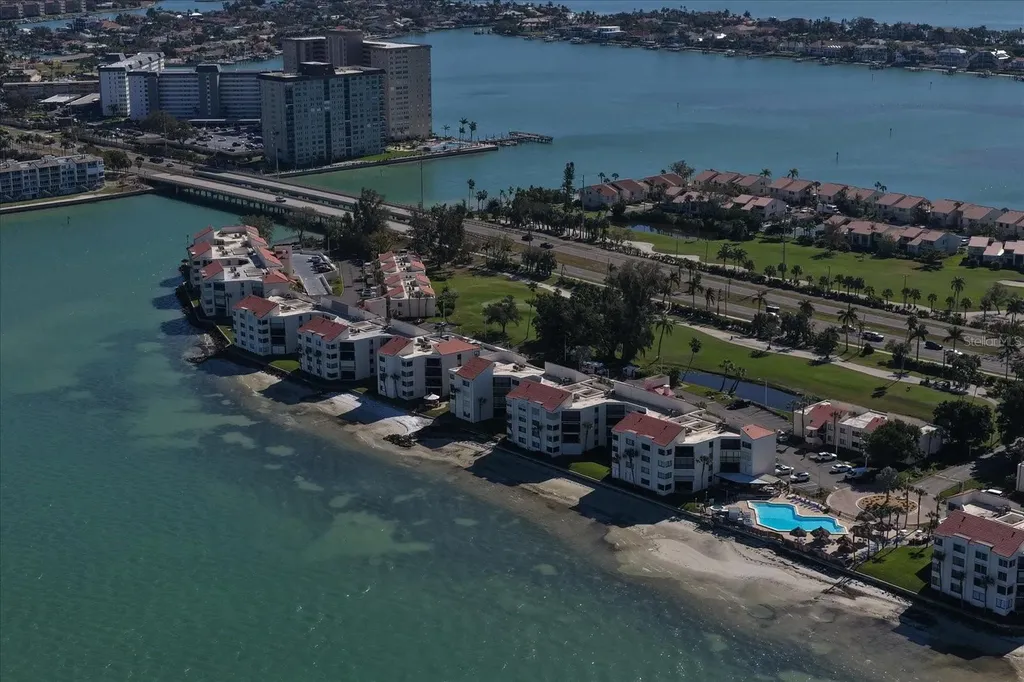 5541 Puerta Del Sol Boulevard S St Petersburg FL 33715