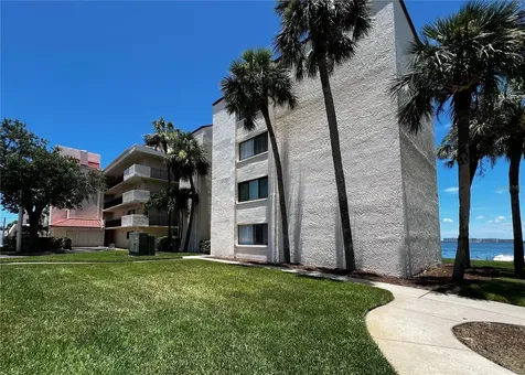 5541 Puerta Del Sol Boulevard S St Petersburg FL 33715