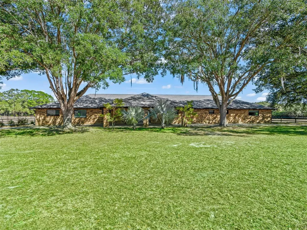 9865 SW 74th Avenue Ocala FL 34476