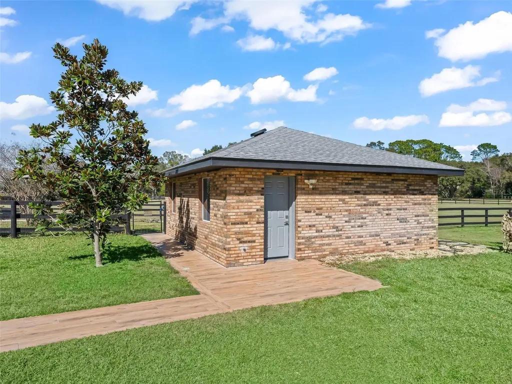 9865 SW 74th Avenue Ocala FL 34476