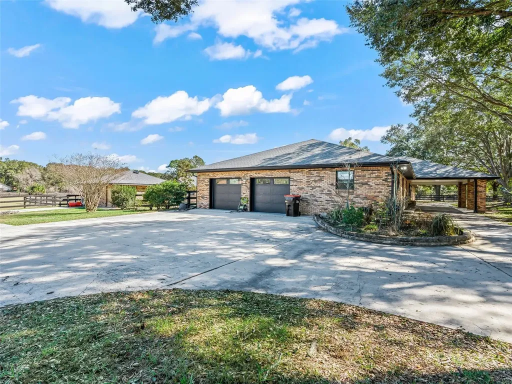 9865 SW 74th Avenue Ocala FL 34476