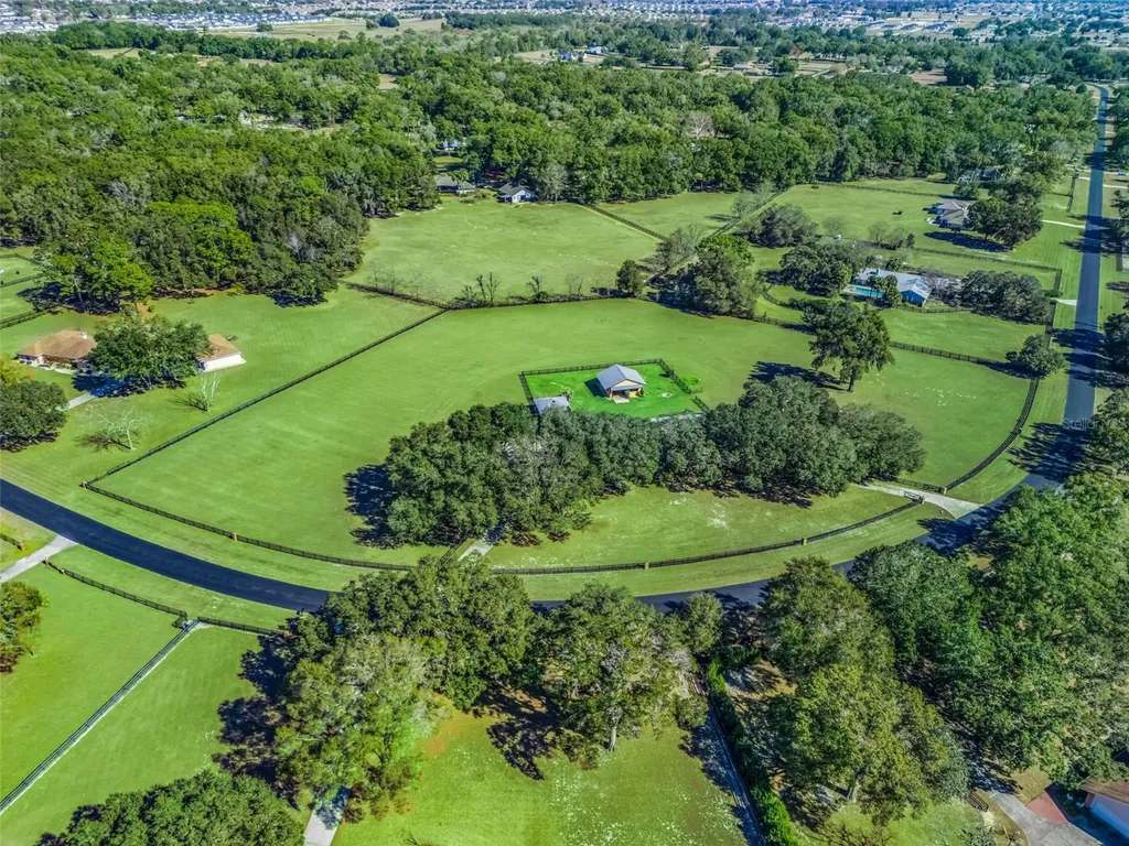 9865 SW 74th Avenue Ocala FL 34476
