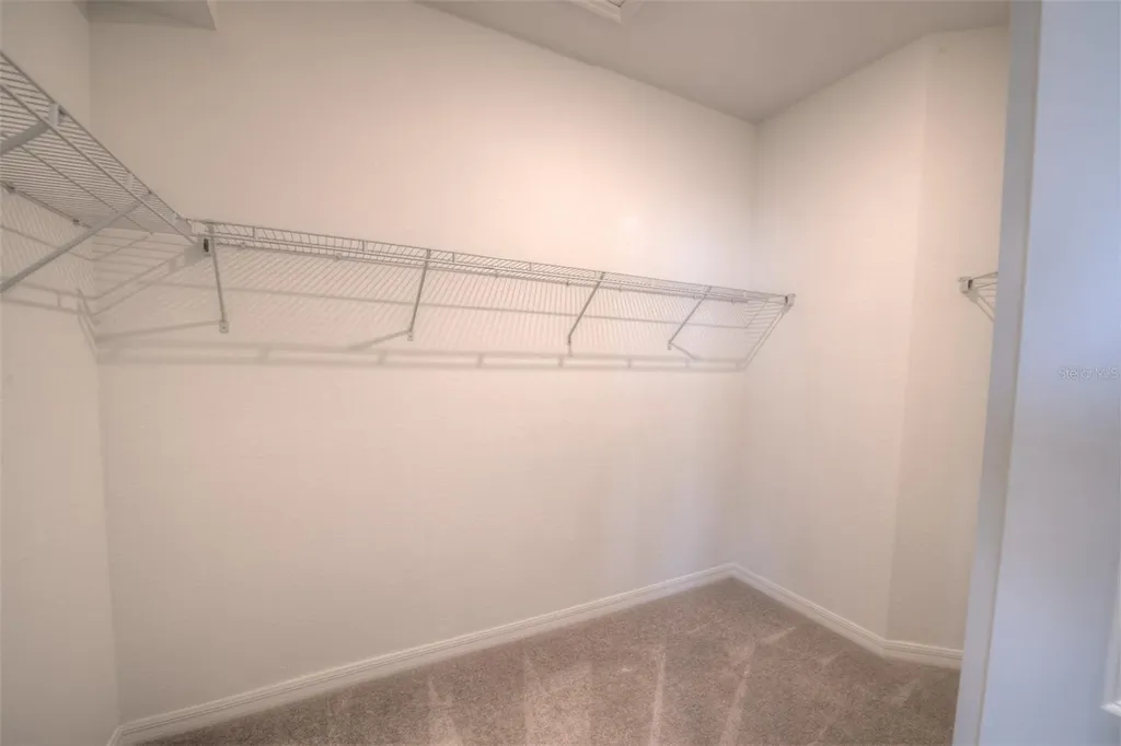 5707 N Honore Avenue Sarasota FL 34243