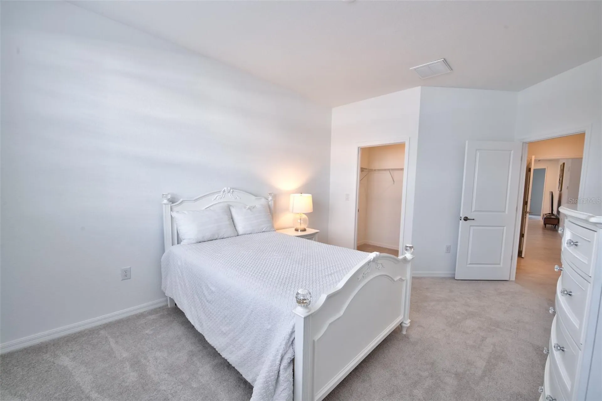 5707 N Honore Avenue Sarasota FL 34243