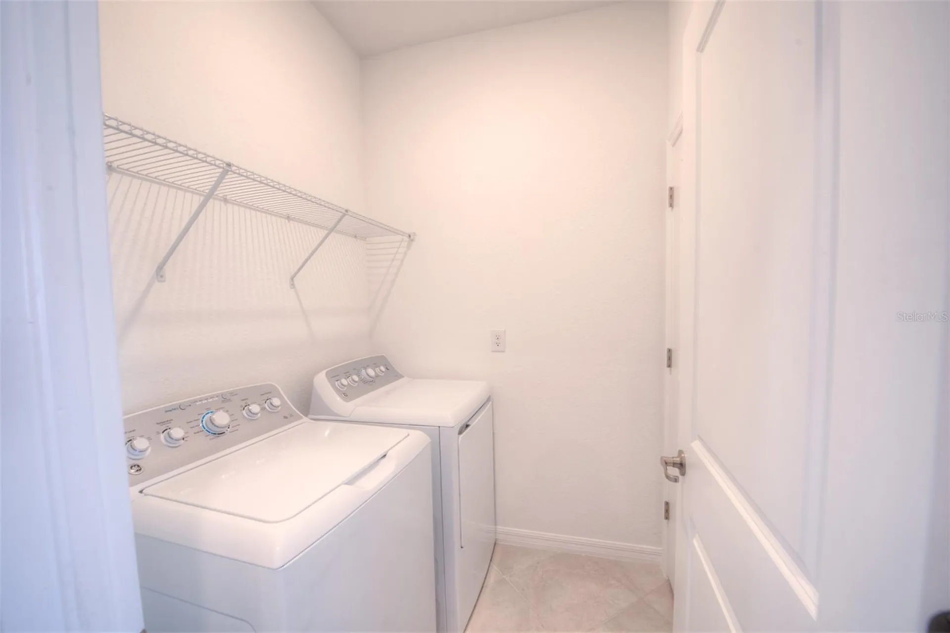 5707 N Honore Avenue Sarasota FL 34243