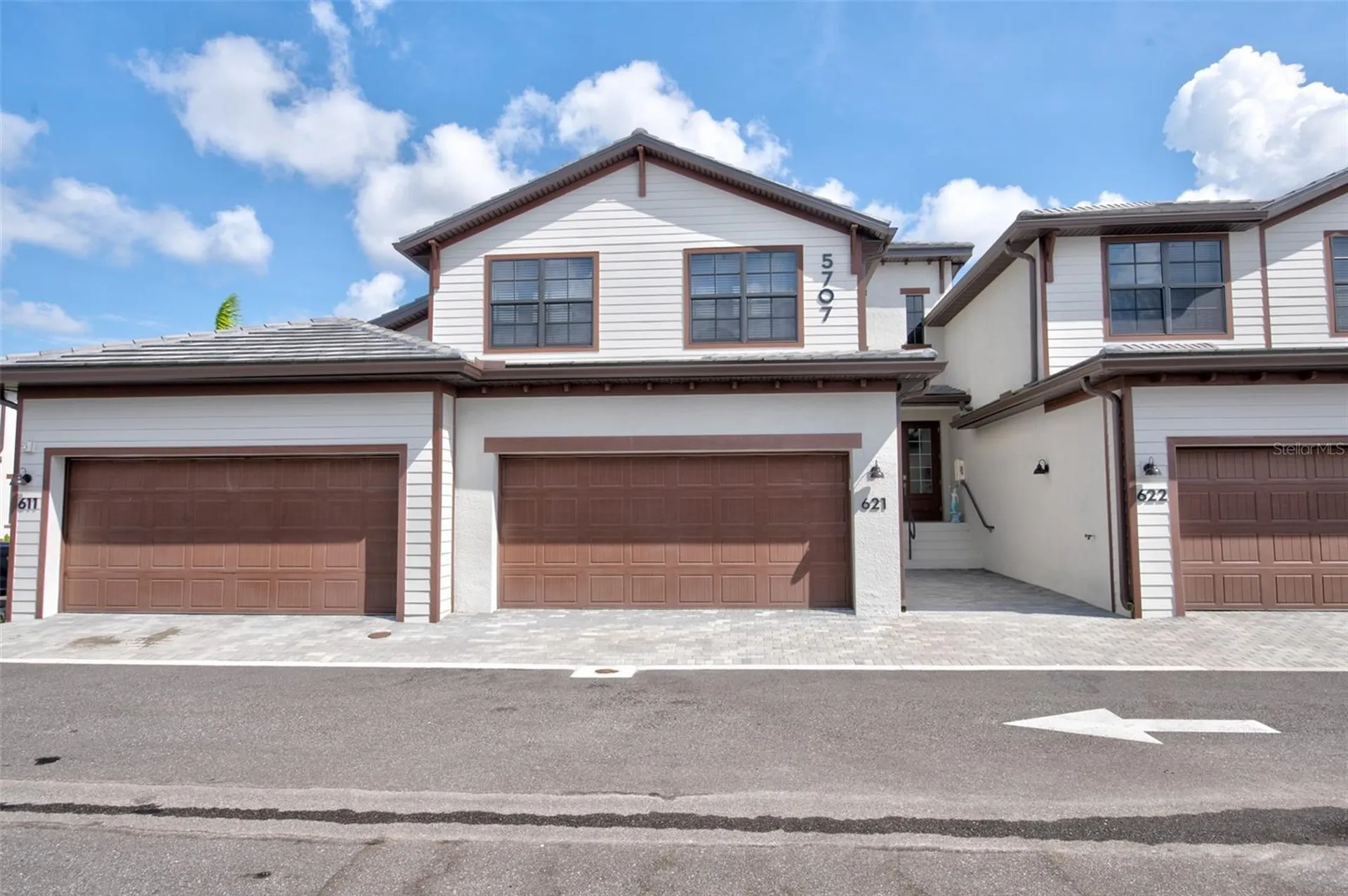 5707 N Honore Avenue Sarasota FL 34243