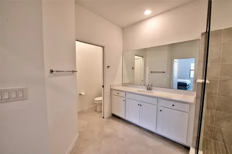 5707 N Honore Avenue Sarasota FL 34243