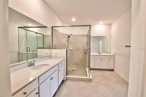 5707 N Honore Avenue Sarasota FL 34243