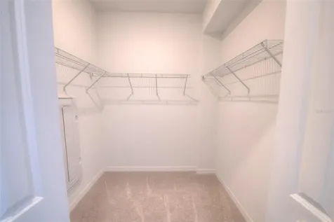 5707 N Honore Avenue Sarasota FL 34243