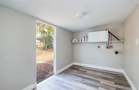 1516 E Waters Avenue Tampa FL 33604