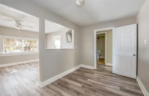 1516 E Waters Avenue Tampa FL 33604
