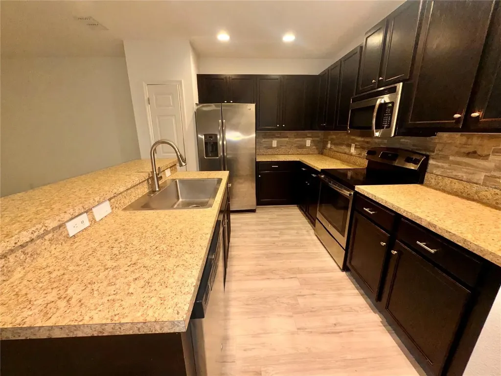 2896 Tanzanite Terrace Kissimmee FL 34758
