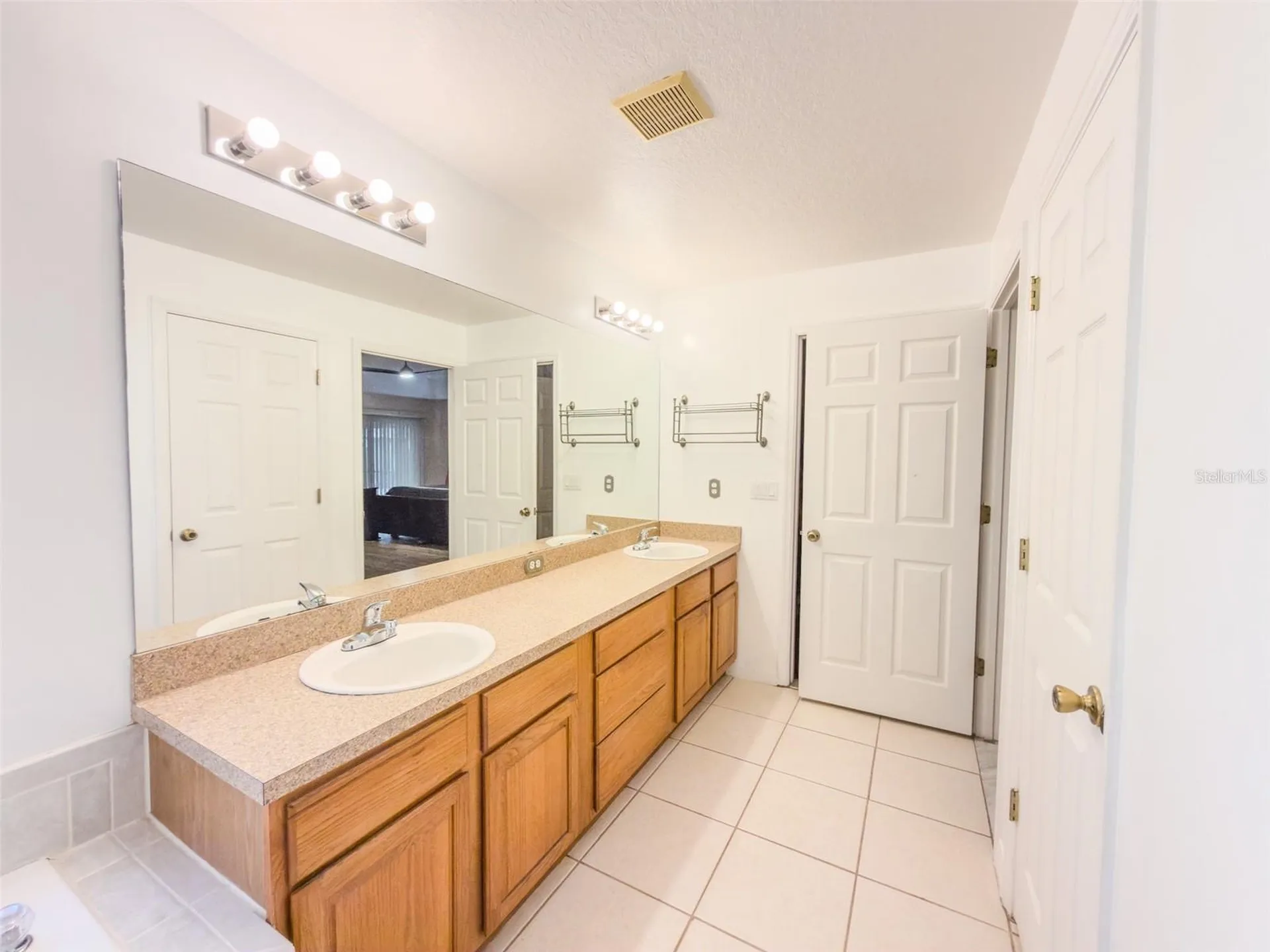 4 Weston Road Leesburg FL 34748