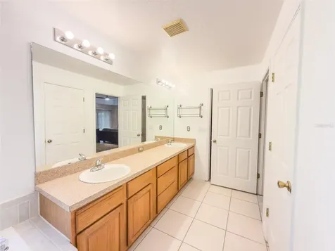 4 Weston Road Leesburg FL 34748