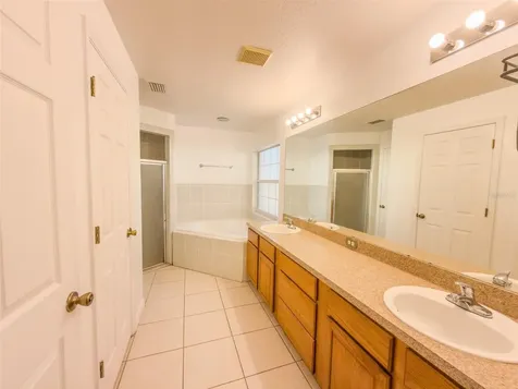 4 Weston Road Leesburg FL 34748