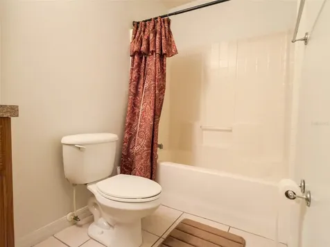 4 Weston Road Leesburg FL 34748