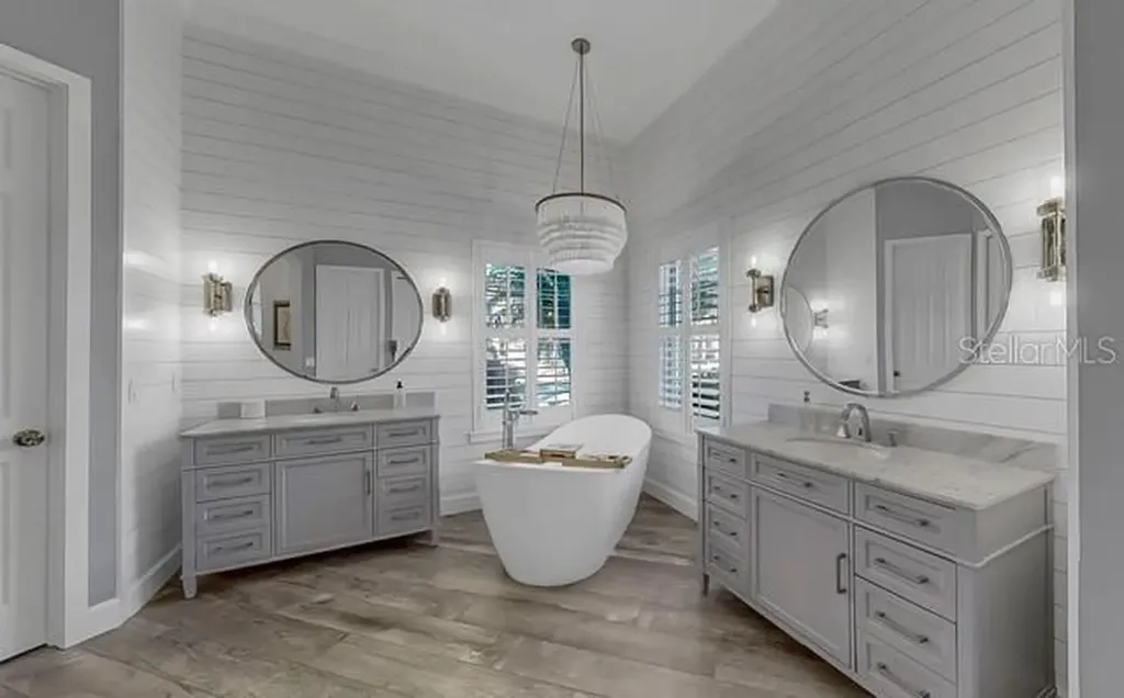 714 Islebay Drive Apollo Beach FL 33572