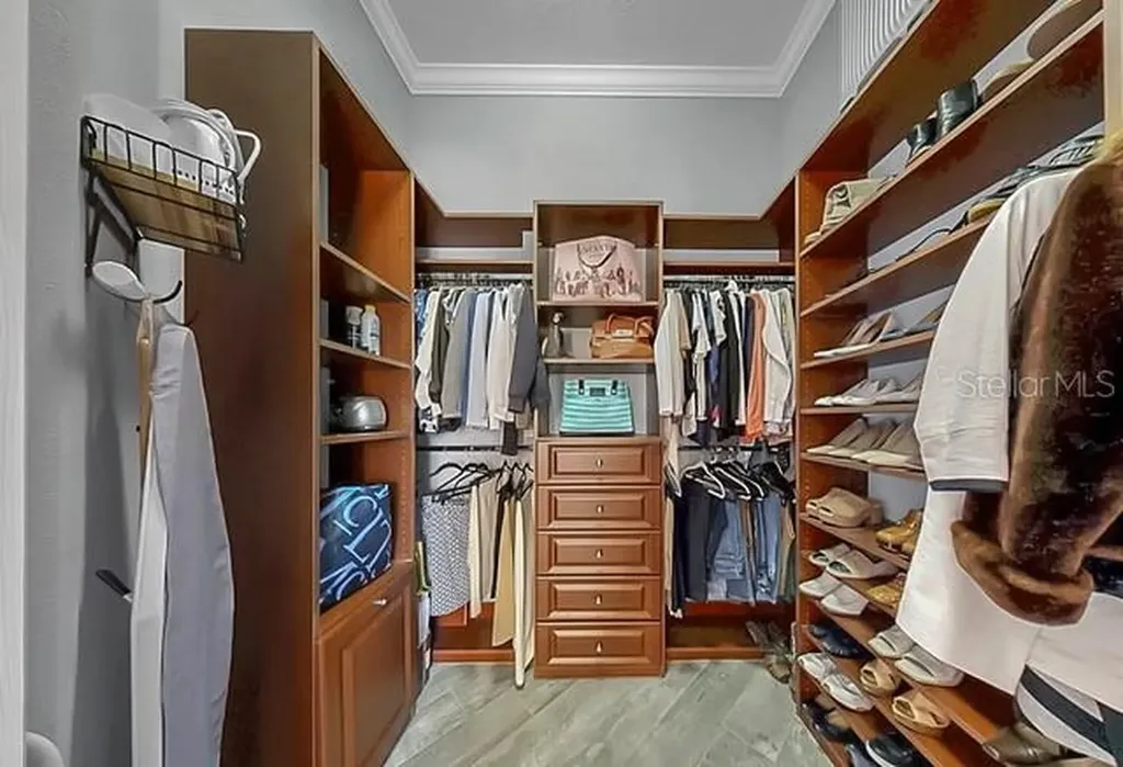 714 Islebay Drive Apollo Beach FL 33572