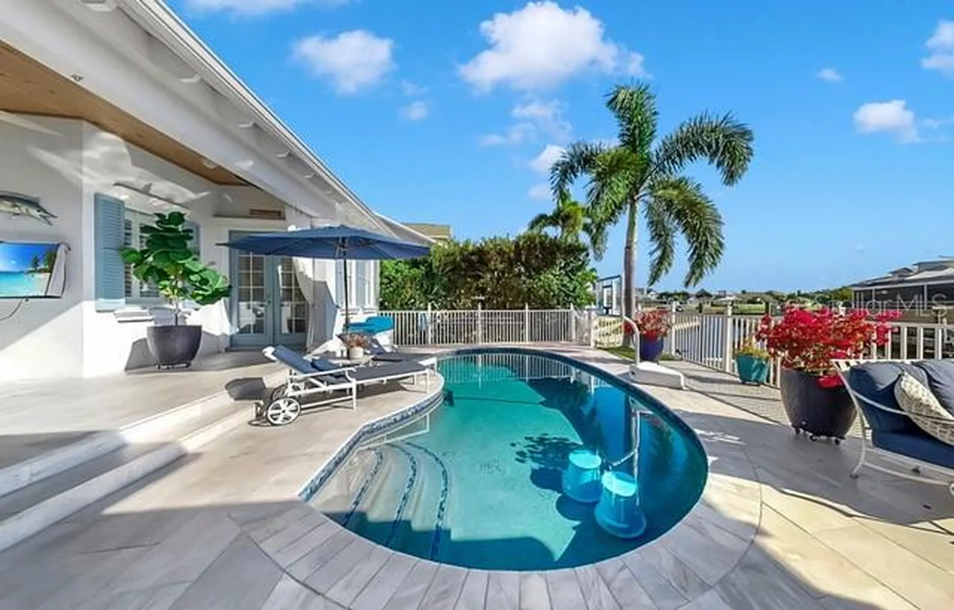 714 Islebay Drive Apollo Beach FL 33572