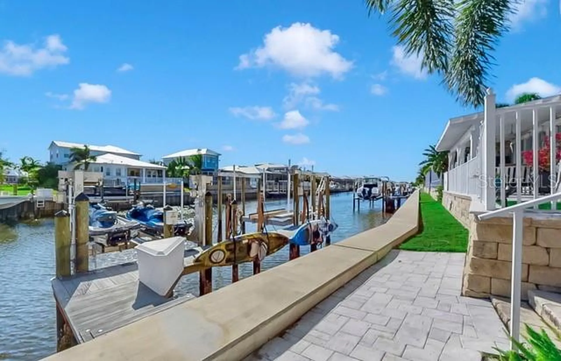 714 Islebay Drive Apollo Beach FL 33572