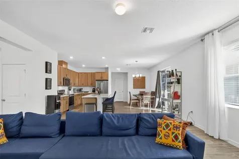 1985 Burgundy Drive Minneola FL 34715