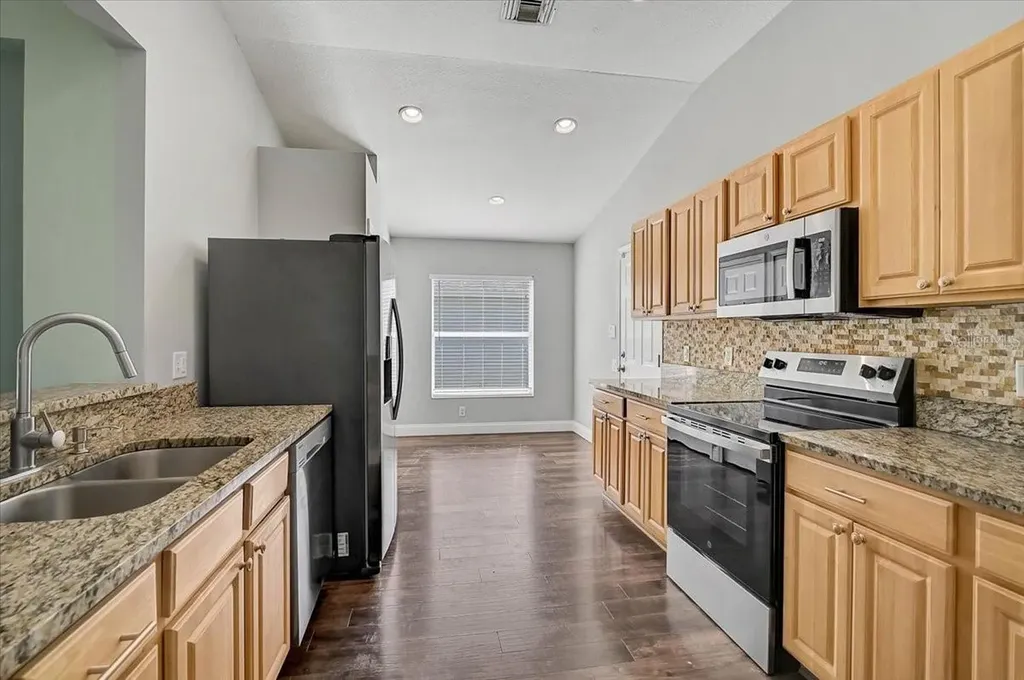 5912 100th Avenue E Parrish FL 34219