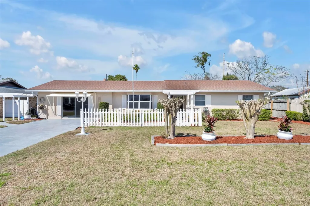 824 Fruitland Drive Deltona FL 32725