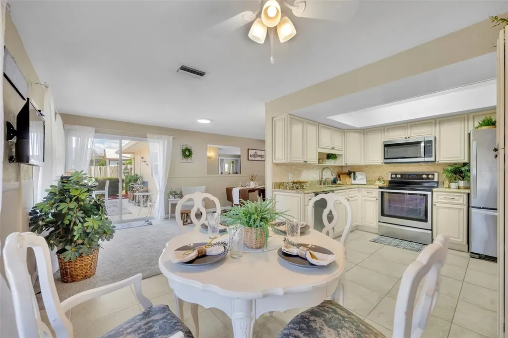 824 Fruitland Drive Deltona FL 32725