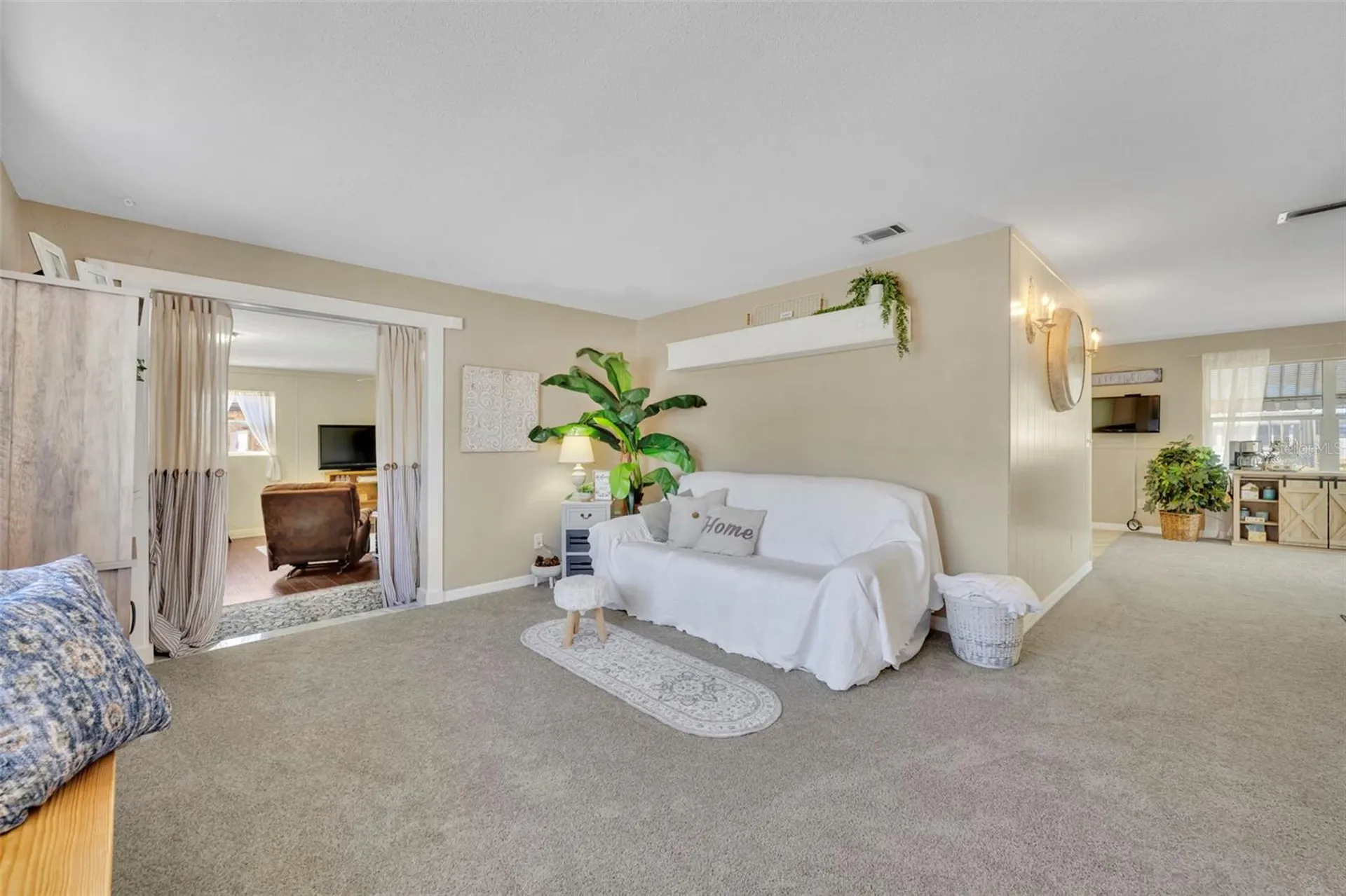 824 Fruitland Drive Deltona FL 32725