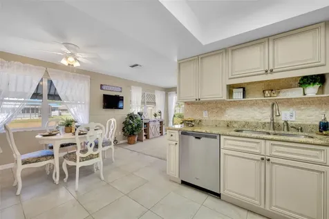 824 Fruitland Drive Deltona FL 32725