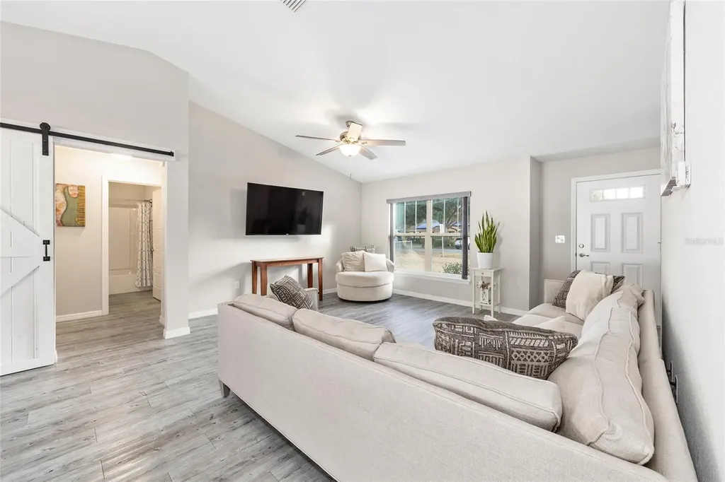 99 Pecan Drive Ocala FL 34472