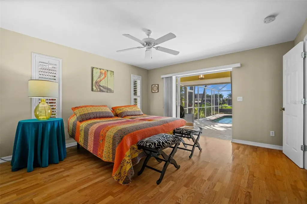 2926 SW 38th Terrace Cape Coral FL 33914