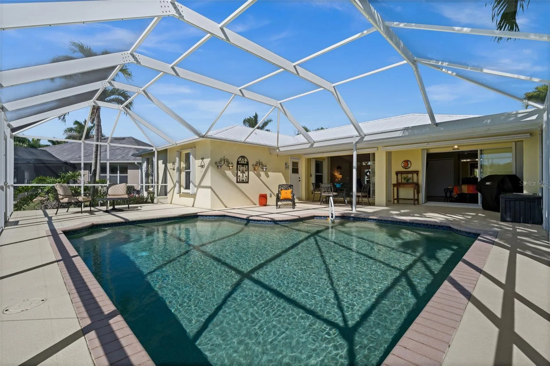 2926 SW 38th Terrace Cape Coral FL 33914