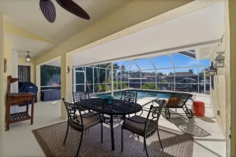 2926 SW 38th Terrace Cape Coral FL 33914
