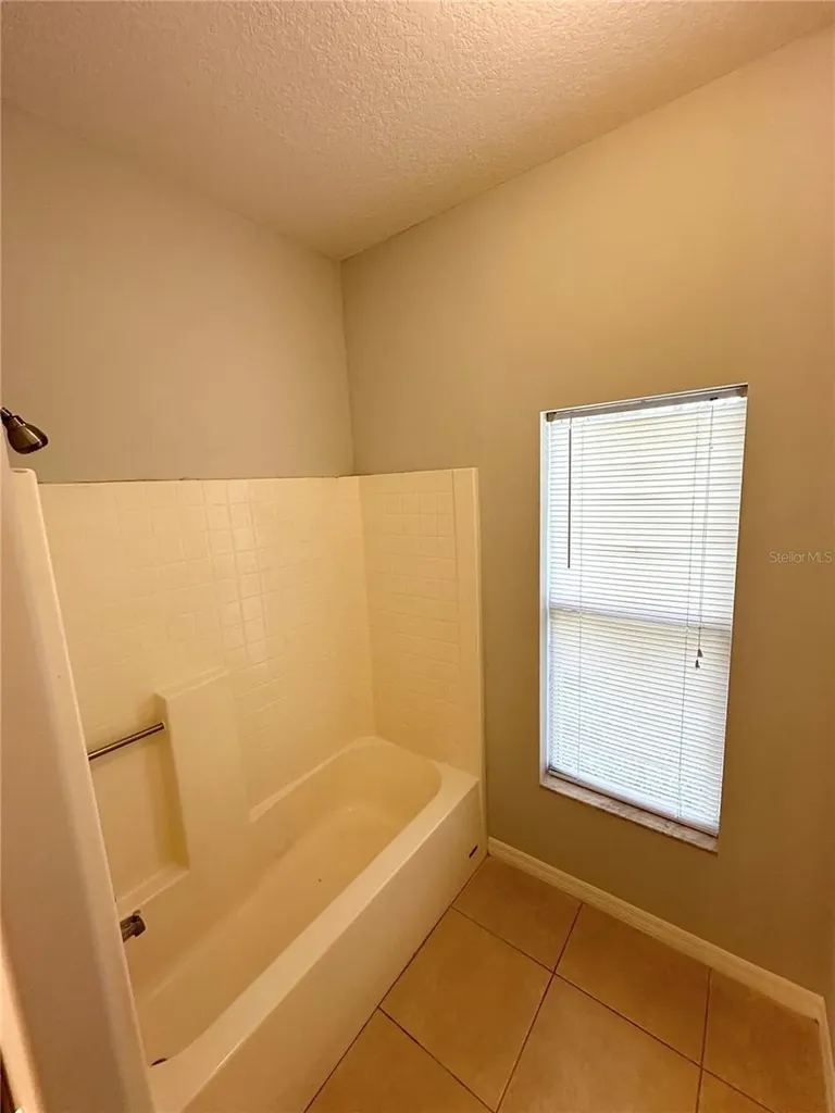 11 Praver Lane Palm Coast FL 32164
