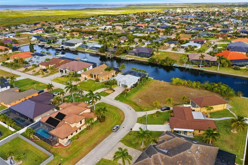 2803 SW 34th Terrace Cape Coral FL 33914