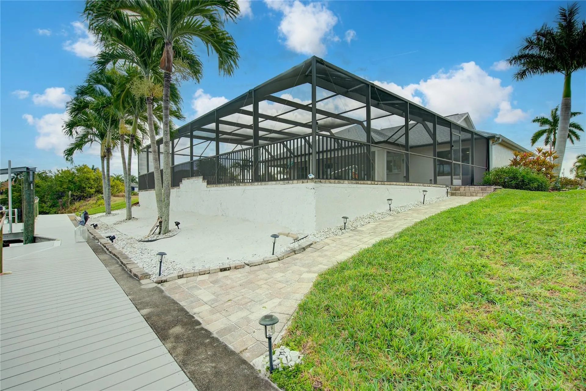 2803 SW 34th Terrace Cape Coral FL 33914