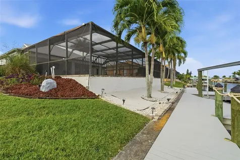 2803 SW 34th Terrace Cape Coral FL 33914