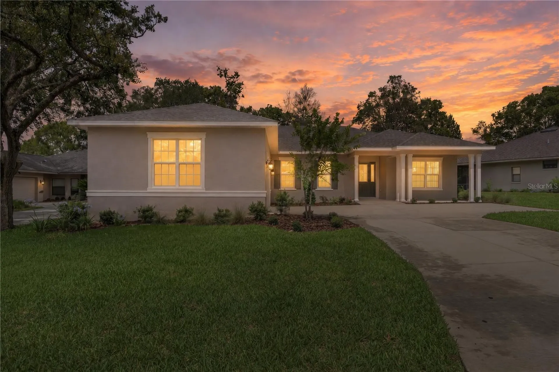 3030 W Bermuda Dunes Drive Lecanto FL 34461