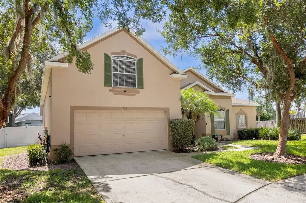 100 Hollybrook Court Davenport FL 33897