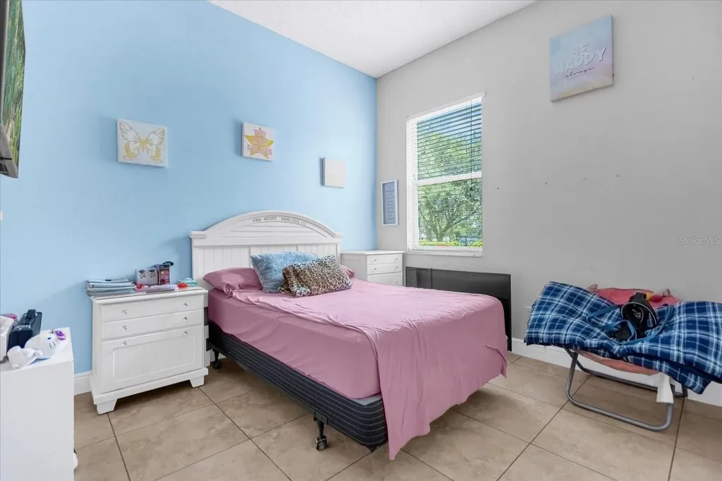 100 Hollybrook Court Davenport FL 33897