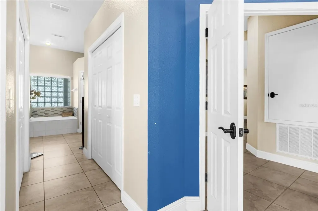 100 Hollybrook Court Davenport FL 33897